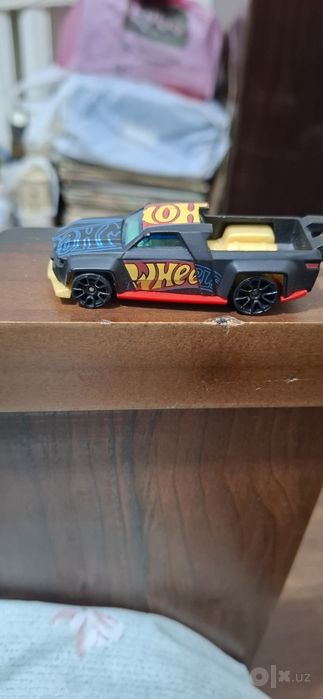 Игрушка машинка игрушка