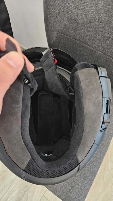 Casca moto BMW System 7 carbon evo cu intercom