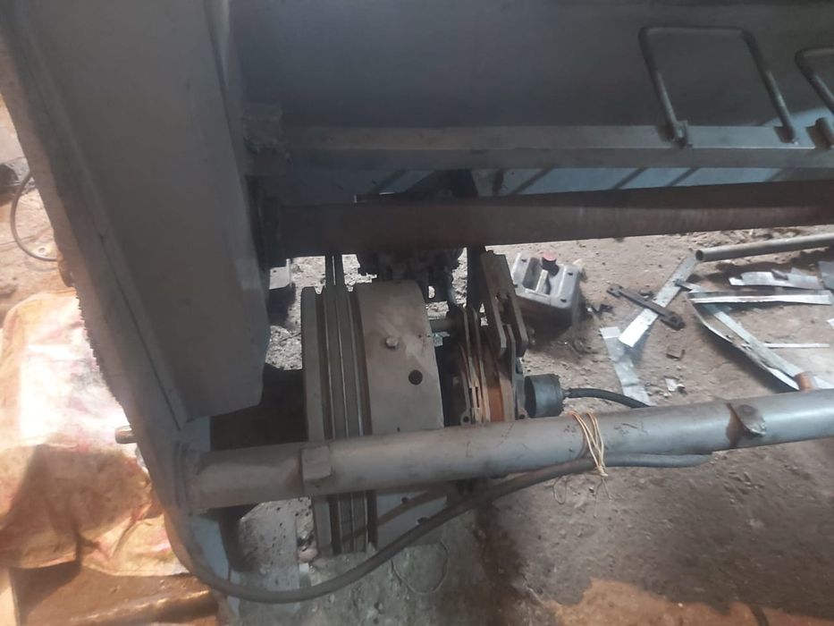 Продам гильотину НГ3316