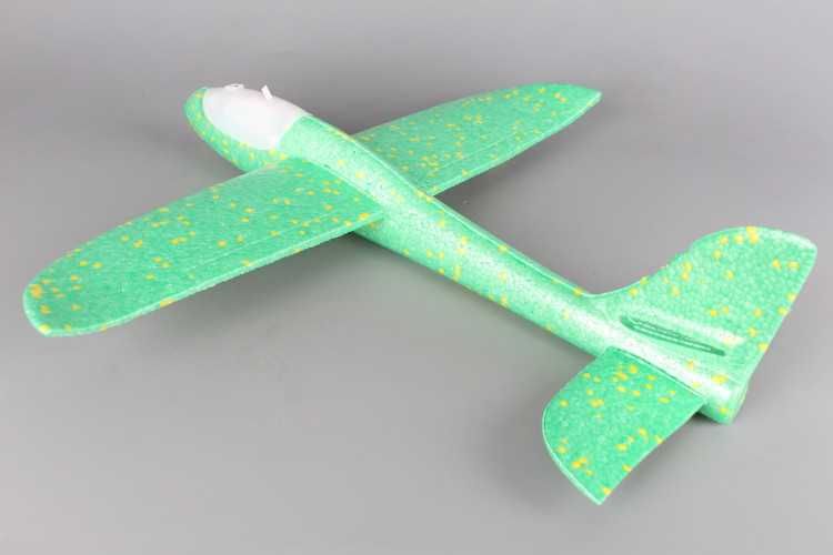 Детска играчка Самолет Светещ стиропорен самолет за хвърляне 48 см