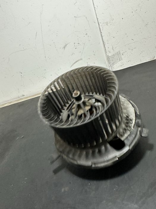 ventilator aeroterma bord Audi A3 8P Q3 2003-2010 | 1K1820015