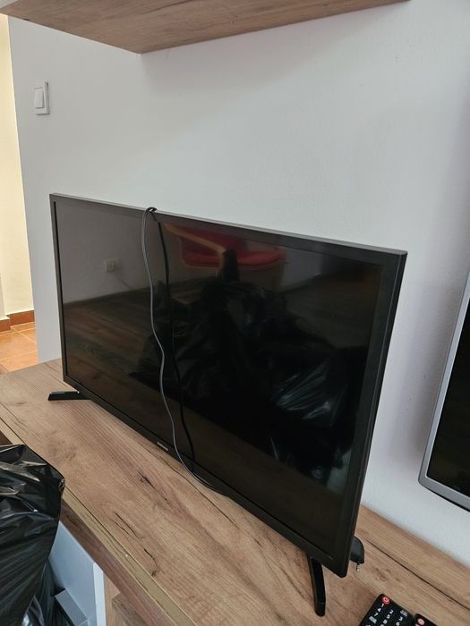 Tv smart  samsung nou impecabil