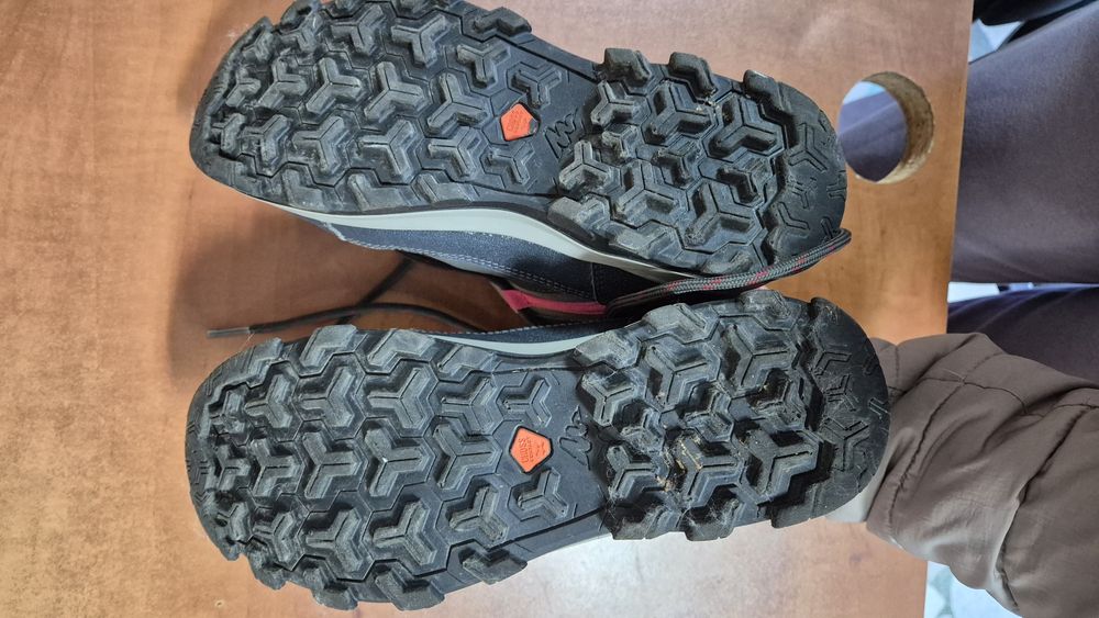 Туристически обувки,дамски,номер 37