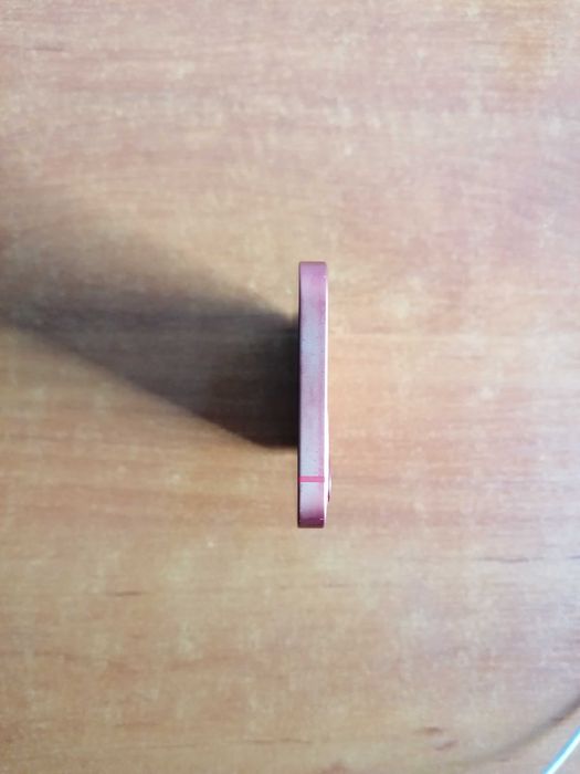 Iphone 12 в много добро състояние