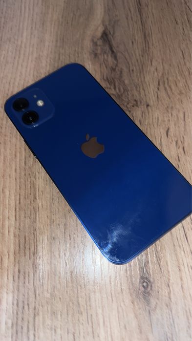 Iphone 12 blue.