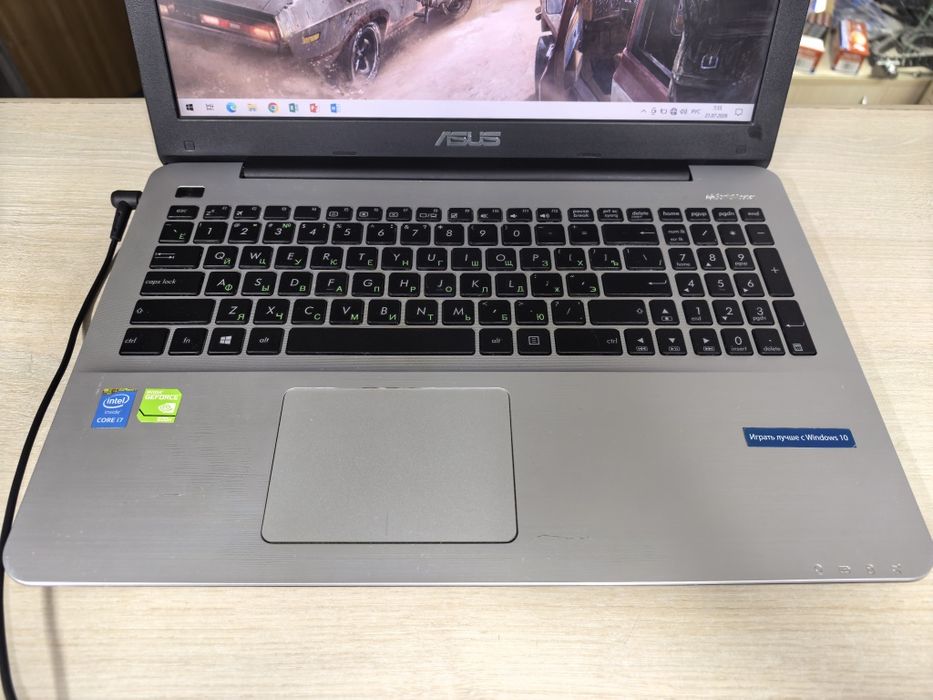 Продам ноутбук Asus corei7