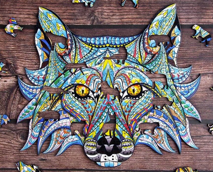 Дървени пъзели различни модели Дървен пъзел 150+ части включва кутия