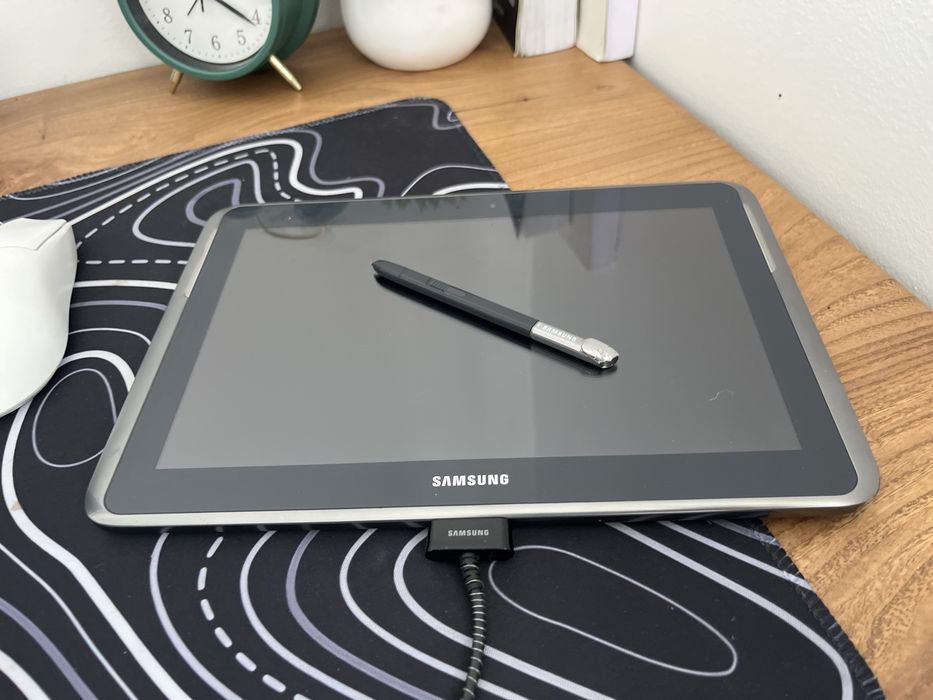 Продам планшет самсунг