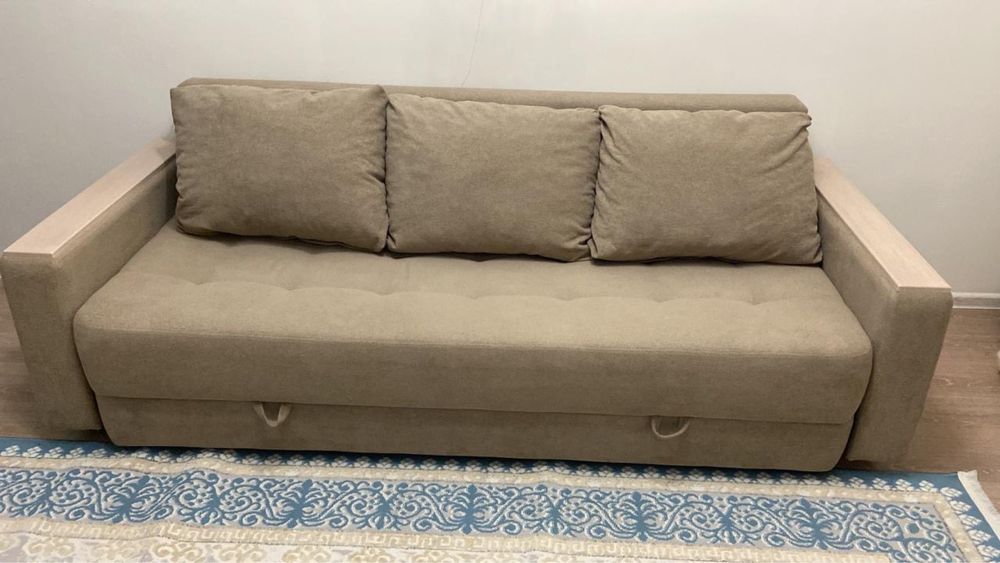 Диван 2.30 м - 1 м