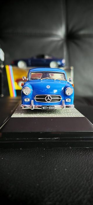 Mercedes Benz "Blue Wonder"