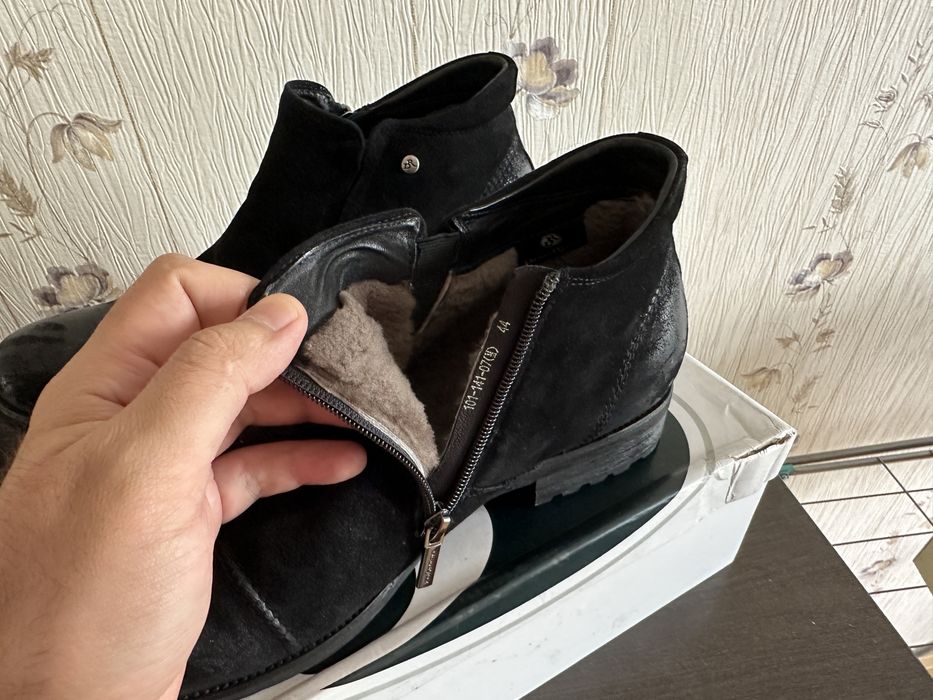 Продам ботинки зимние Dino Ricci. Размер 44-45