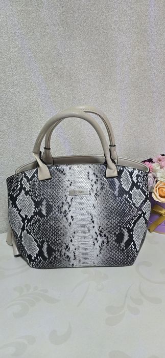 Продам сумки женские