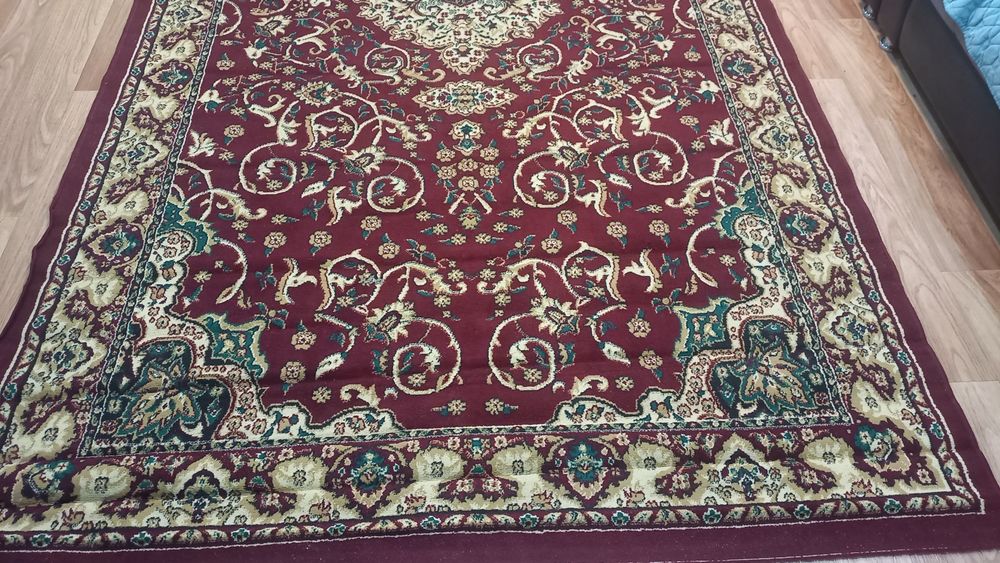 Палас ковёр продам срочно