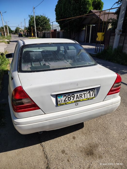 Мерседес 180 продаётся