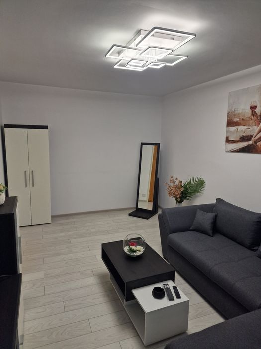 Inchiriere apartament 2 camere decomandate Iuliu maniu