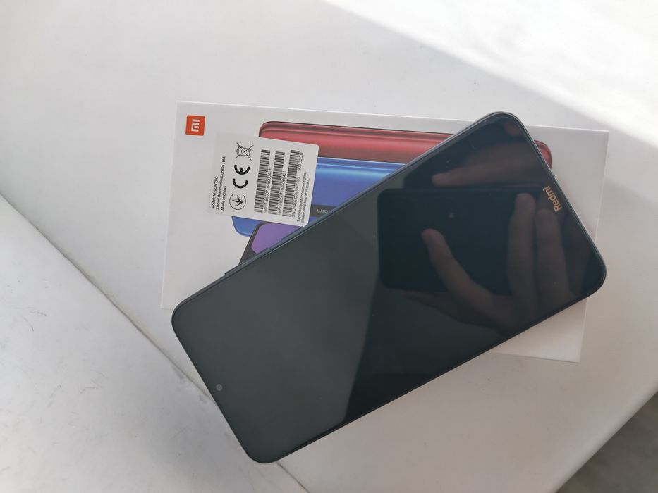 Продам Xiaomi redmi 8