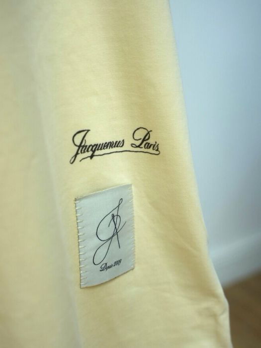Чисто нови jacquemus тениски