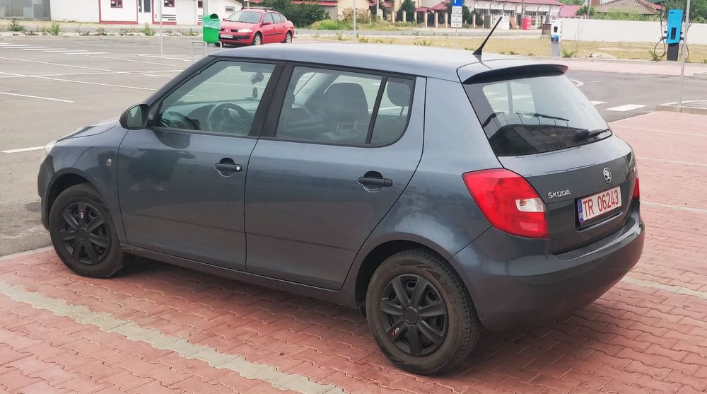 SKODA Fabia 2015 — imagine 4