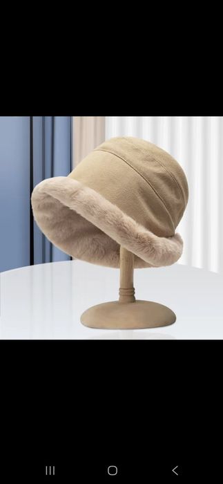 Новая женская шапка