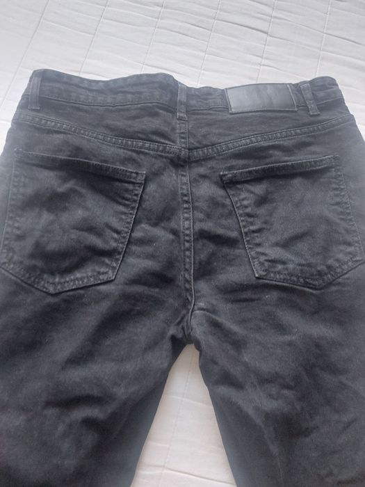 Младежки  дънки .