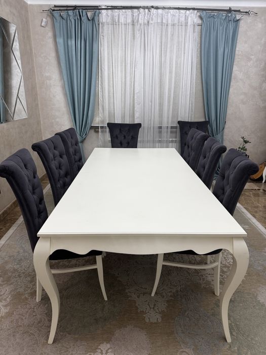 Стол обеденный со стульями