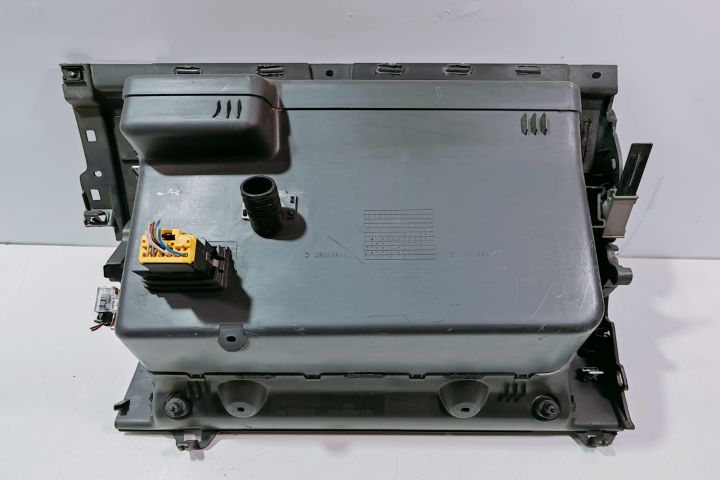 Torpedou 1T1857101A Volkswagen VW Touran  seria