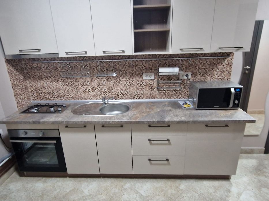 Apartament cu 2 camere de închiriat