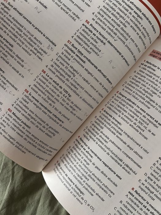 Cărți admitere medicină