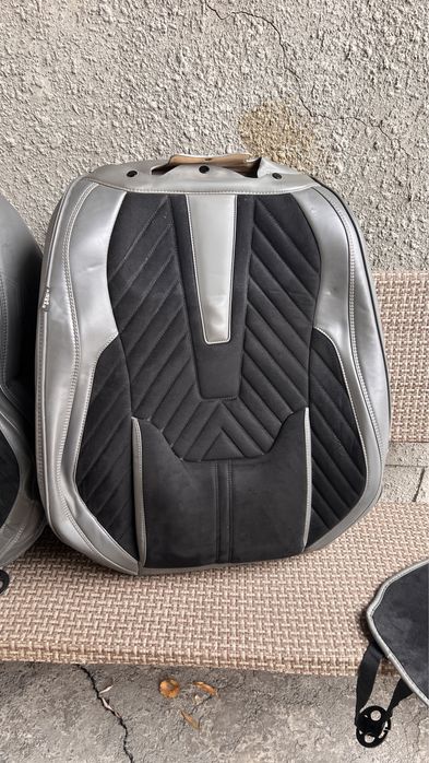 Чехлы на сидения