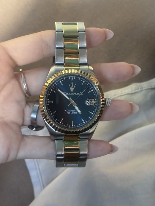 Maserati часовник