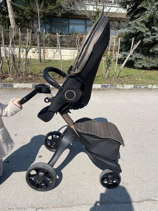 Stokke Xplory X – Limited Edition Gold Black