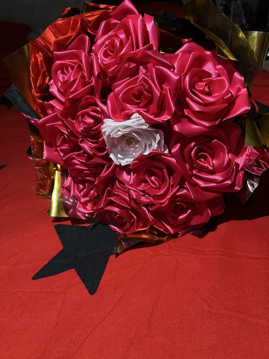 Flori dim satin