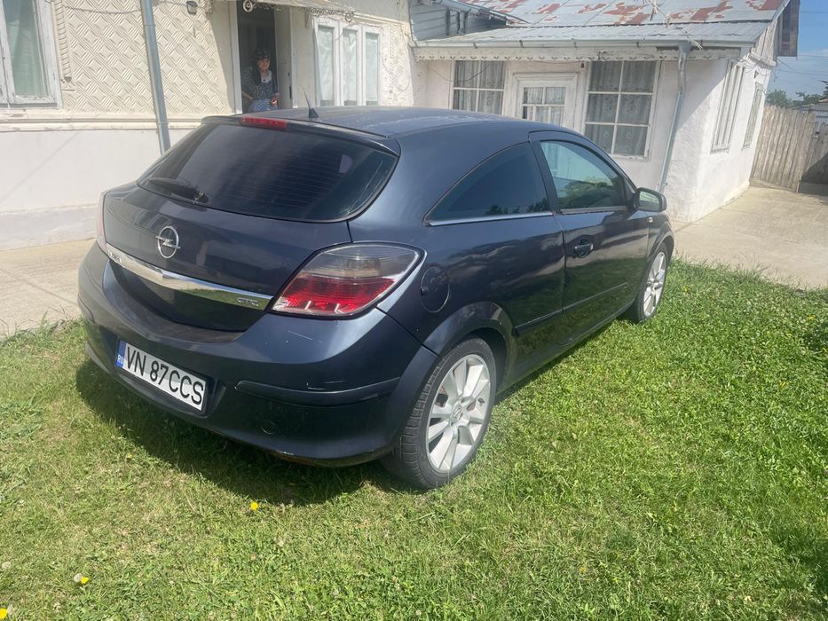 Opel astra H gtc