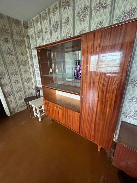 Продам за даром меьель