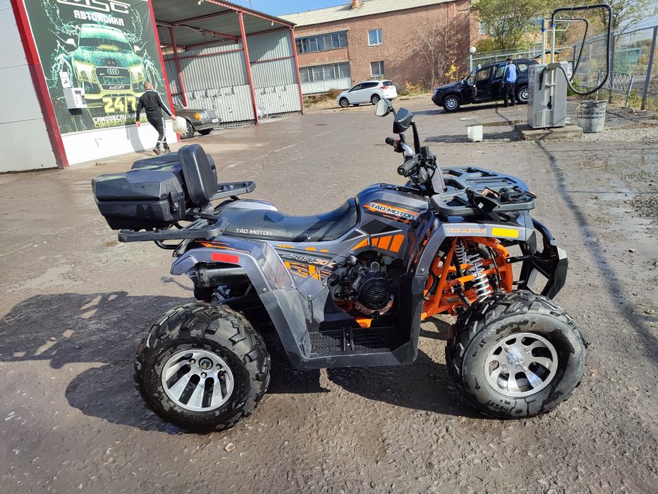 Продаю квадроцикл