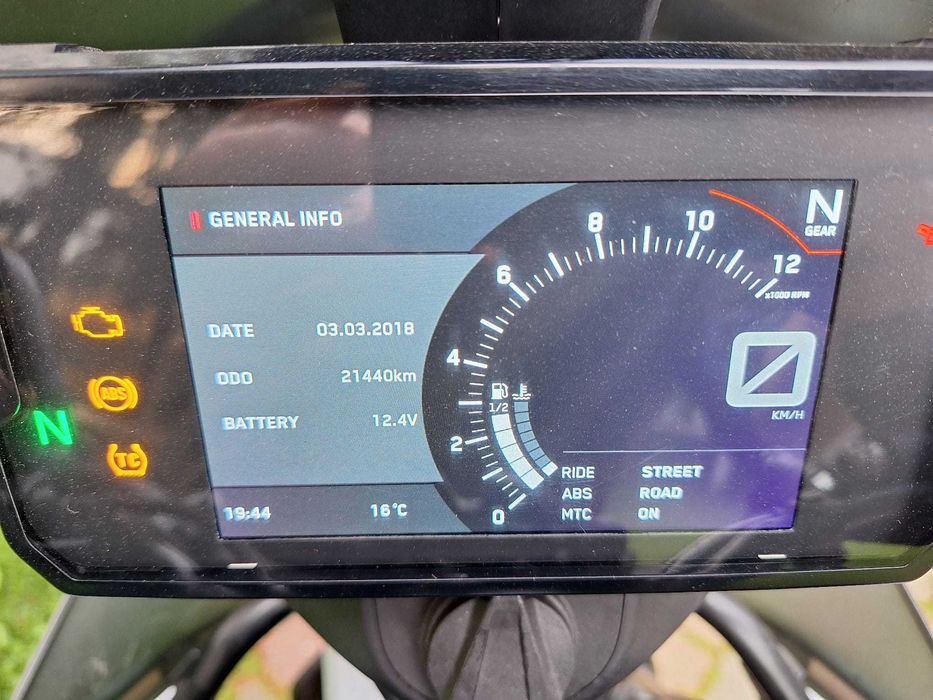 Motoyard vinde KTM 790 Adventure