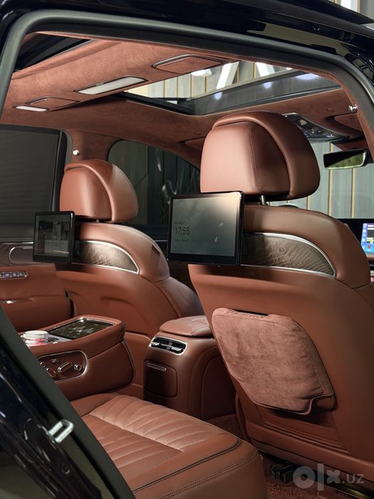 Genesis G90 год 2023