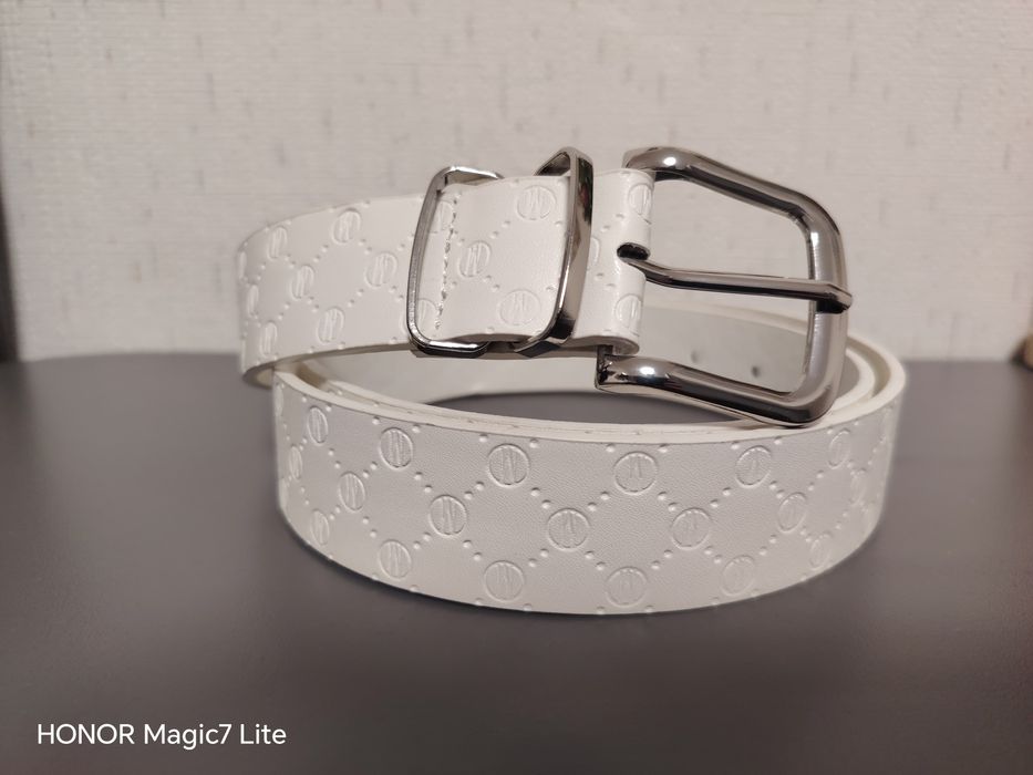 Нов бял  колан Mohito