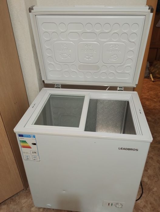 Продам морозильную камеру