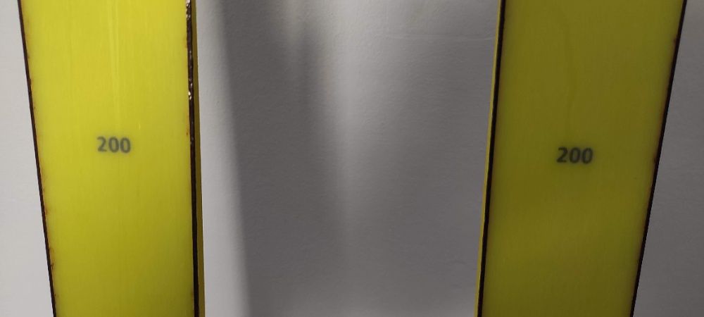 Ски ВЬОЛКИ с автомати, 2 метра, използвани