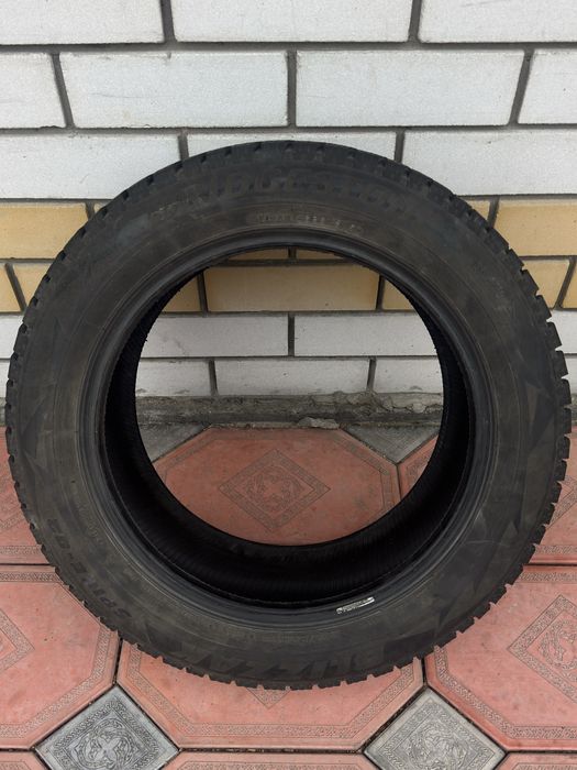 Продам шины Bridgestone 205/55/r16