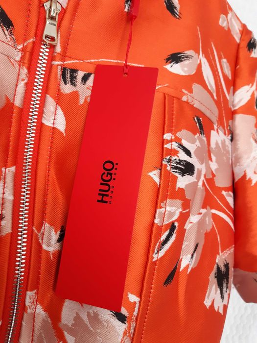 Hugo Boss нова рокля S/M