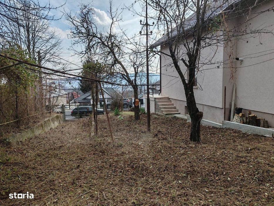 Cornu de Jos - casa Batraneasca + teren 1343mp - 60000 Euro