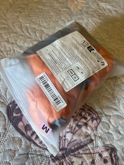 Много добра зимна дрешка за малко куче ,размер М