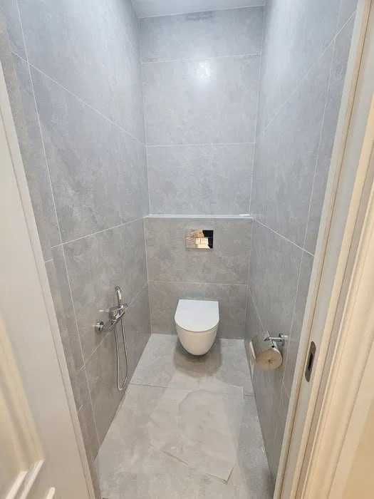 Royal House, 2/9/10, 52м2 Ориентир: Фрегат кафе, Шота Руставели !!