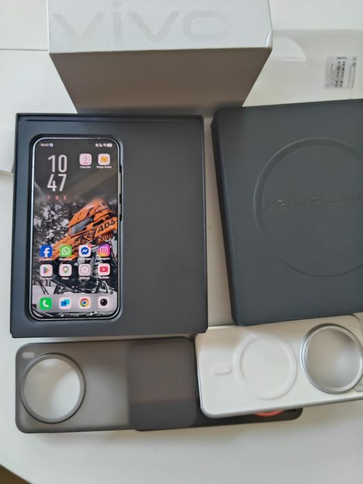 Продавам Vivo x200 pro mini 16gb/1tb