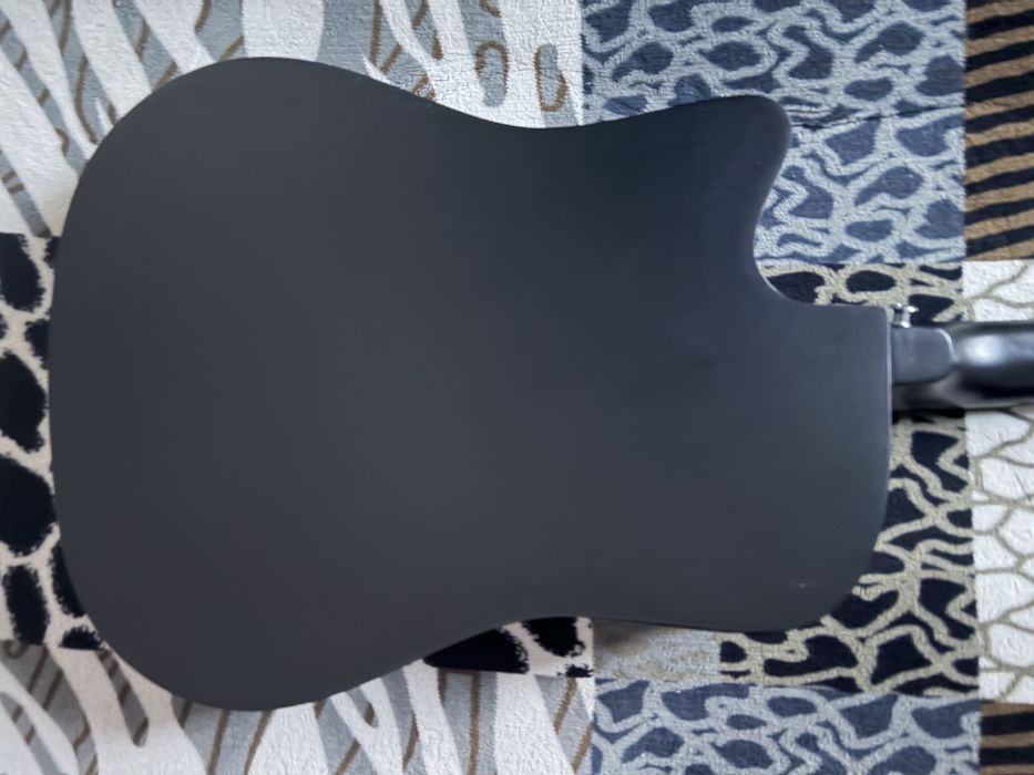 Аккустическая гитара