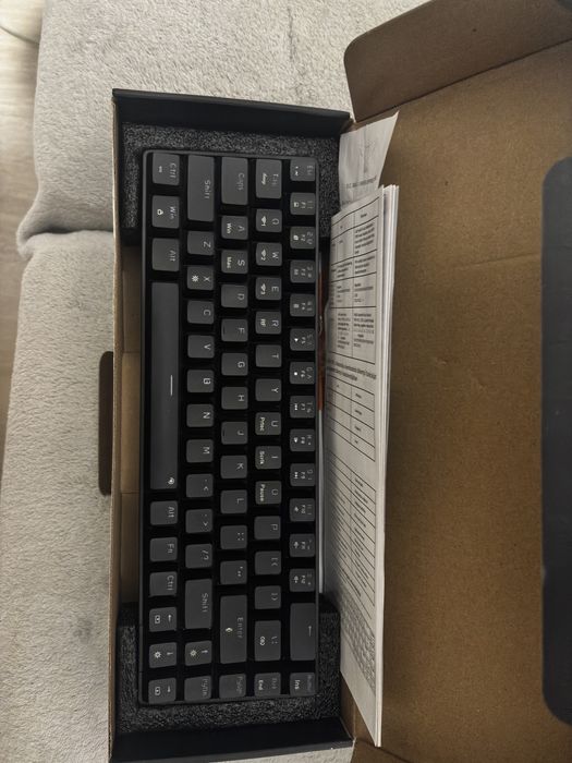 ASUS TUF Gaming F15 i7-12700H / RTX 3050 Ti / 16GB RAM / 512GB SSD / 144Hz + Tastatură mecanică ZENKABEAT