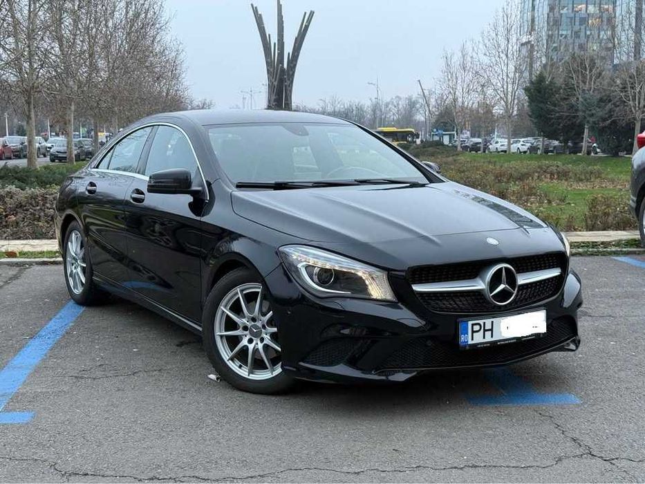 Mercedes Benz CLA 220/Cutie Automata/2.2 Diesel/172Cp/interior Piele/plafon negru