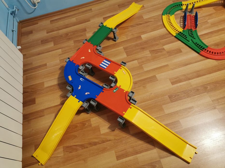 Mega circuit si parcare Wader